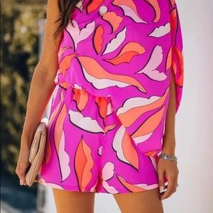 Never worn!! VICI exclusive pink/orange Retro romper. Size medium. Fits TTS.